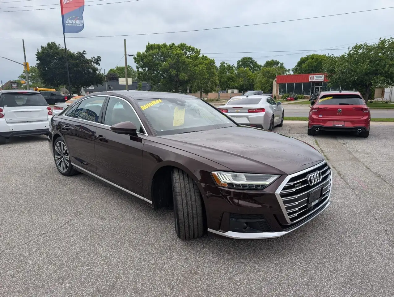 Audi A8 снимка Audi A8