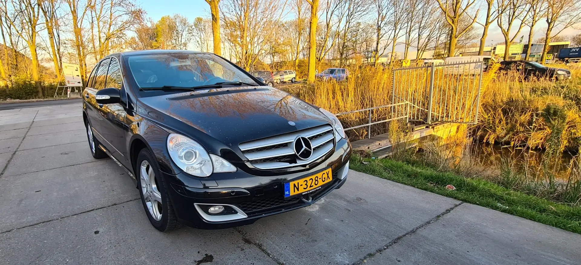 Mercedes-Benz R 320 CDI 4Matic 7G-TRONIC - 1