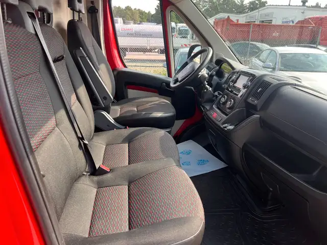 Citroen Jumper view 10