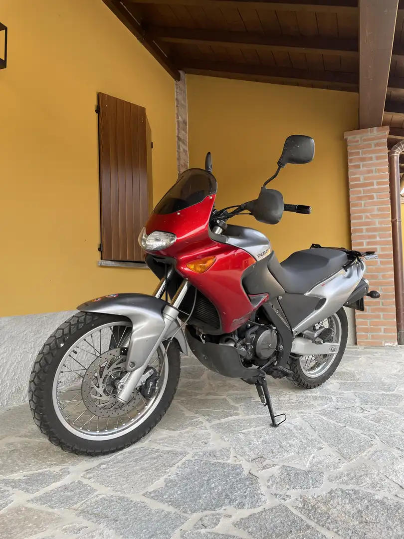 Aprilia Pegaso 650 IE - 1
