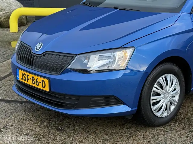 Skoda Fabia view 8