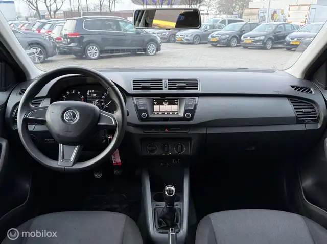 Skoda Fabia view 2