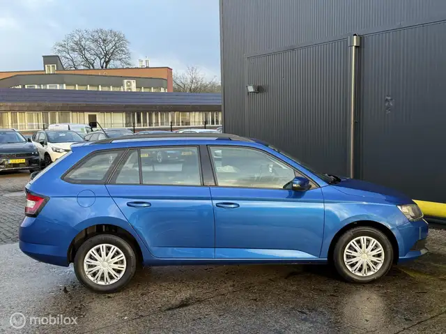 Skoda Fabia view 11