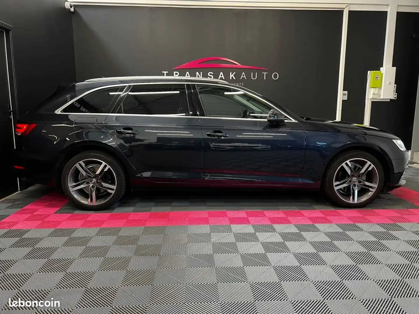 Audi A4 2.0 TDI ULTRA SPORT 136cv PACK ROUES ETE EN PLUS N Noir - 2