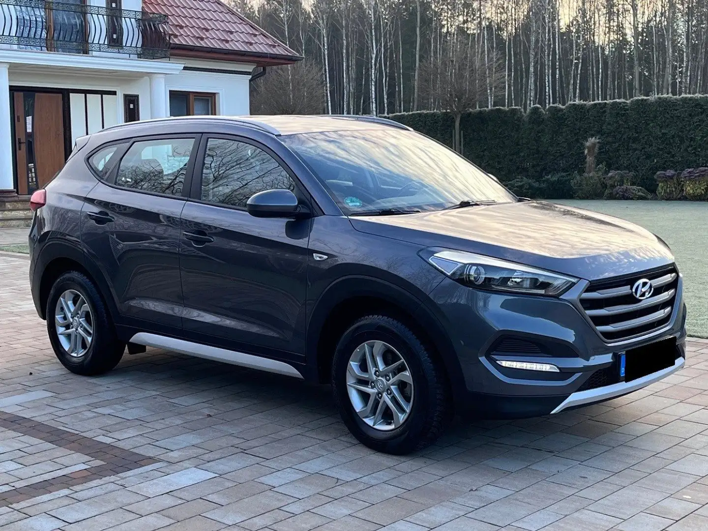 Hyundai TUCSON Tucson blue 1.6 GDi 2WD Trend Grau - 1