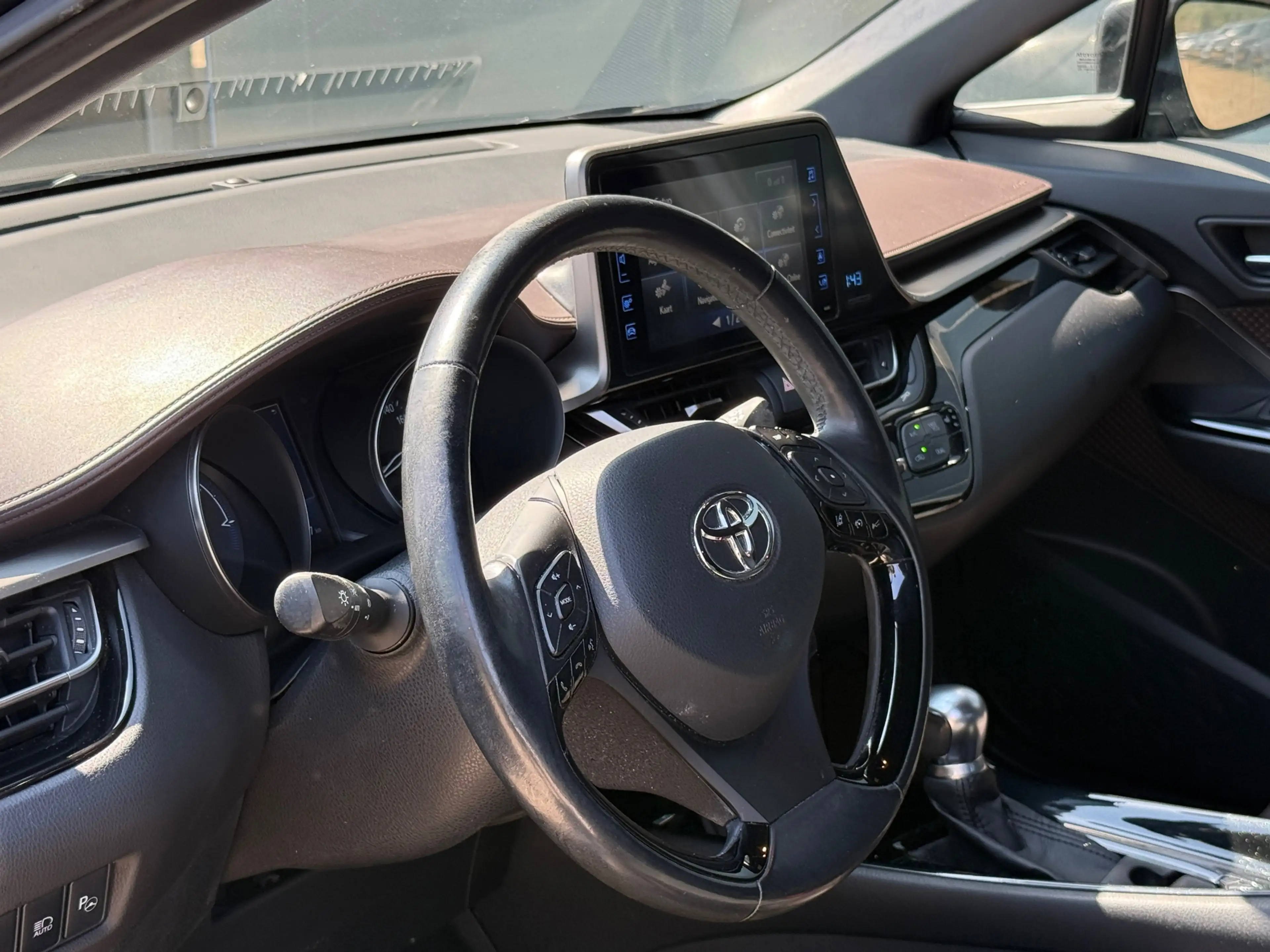Toyota C-HR 1.8 Hybrid Executive Navi|Stoelver|Camera|Dealer O — photo 21