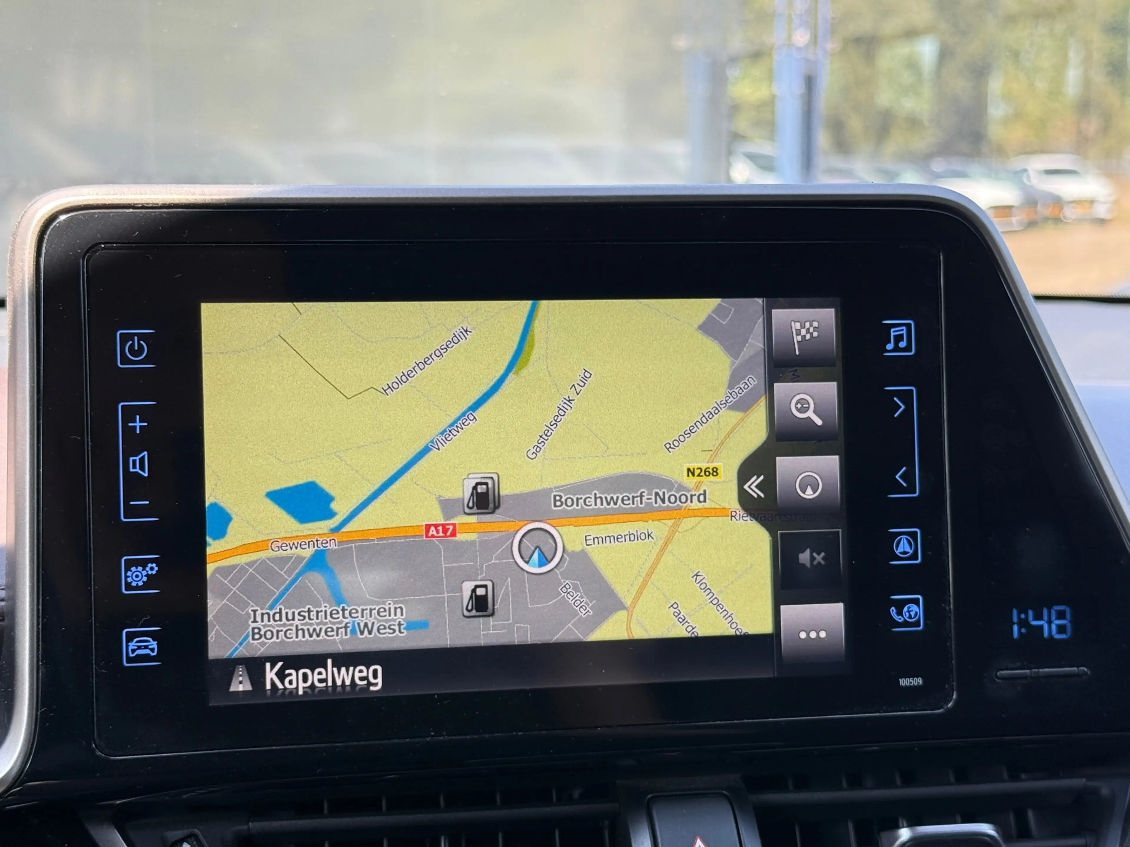 Toyota C-HR 1.8 Hybrid Executive Navi|Stoelver|Camera|Dealer O — photo 17