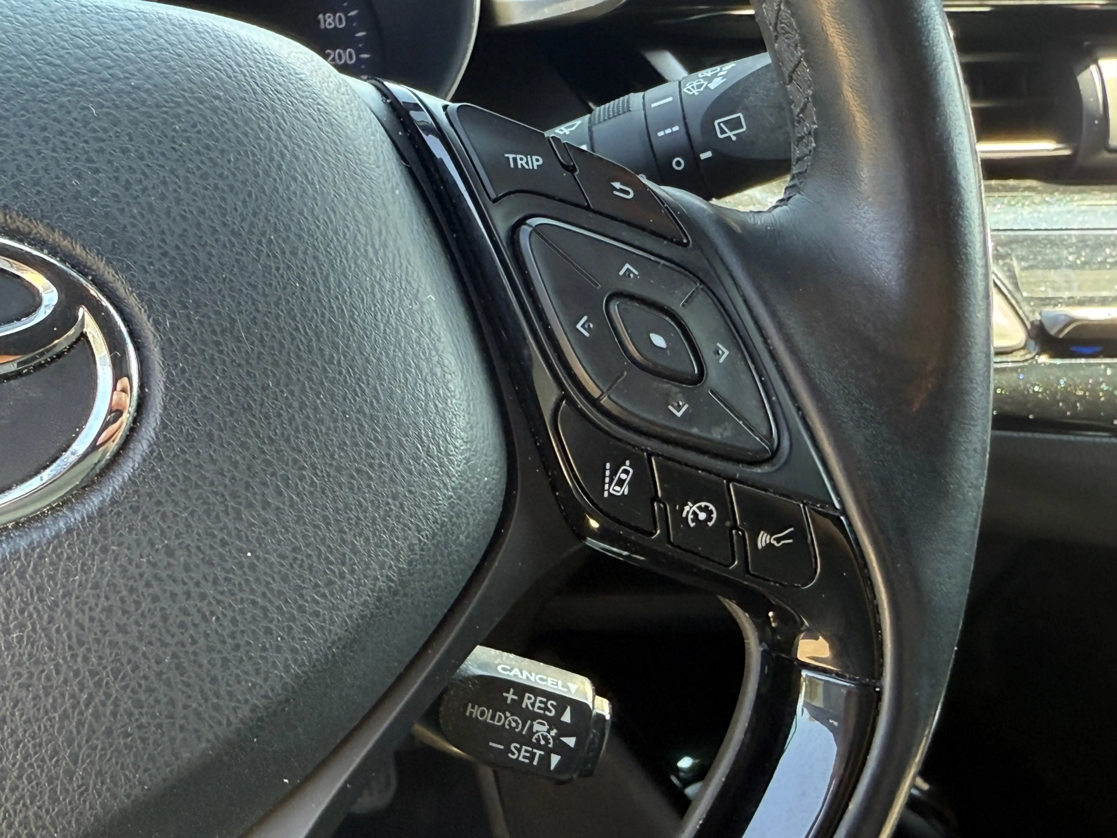 Toyota C-HR 1.8 Hybrid Executive Navi|Stoelver|Camera|Dealer O — photo 24