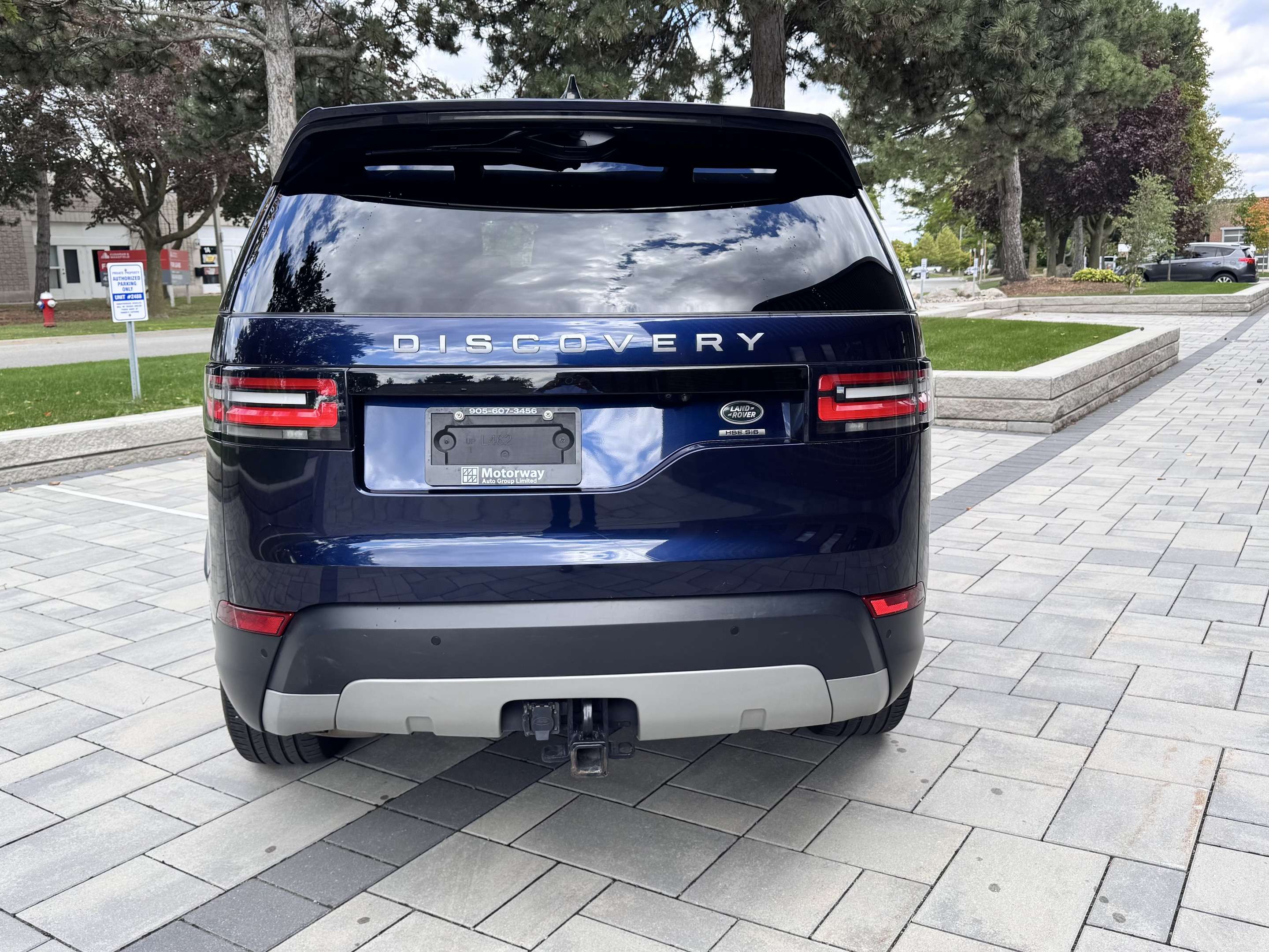 2019 Land Rover Discovery HSE 4WD/ 7 Passengers/ Full servcie history thumb 13