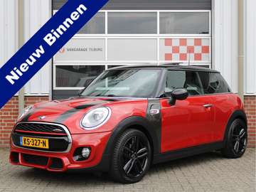 Mini 1.5 Serious Business JCW /NAVI/Panoramadak/PD