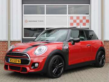 Mini 1.5 Serious Business JCW /NAVI/Panoramadak/PD