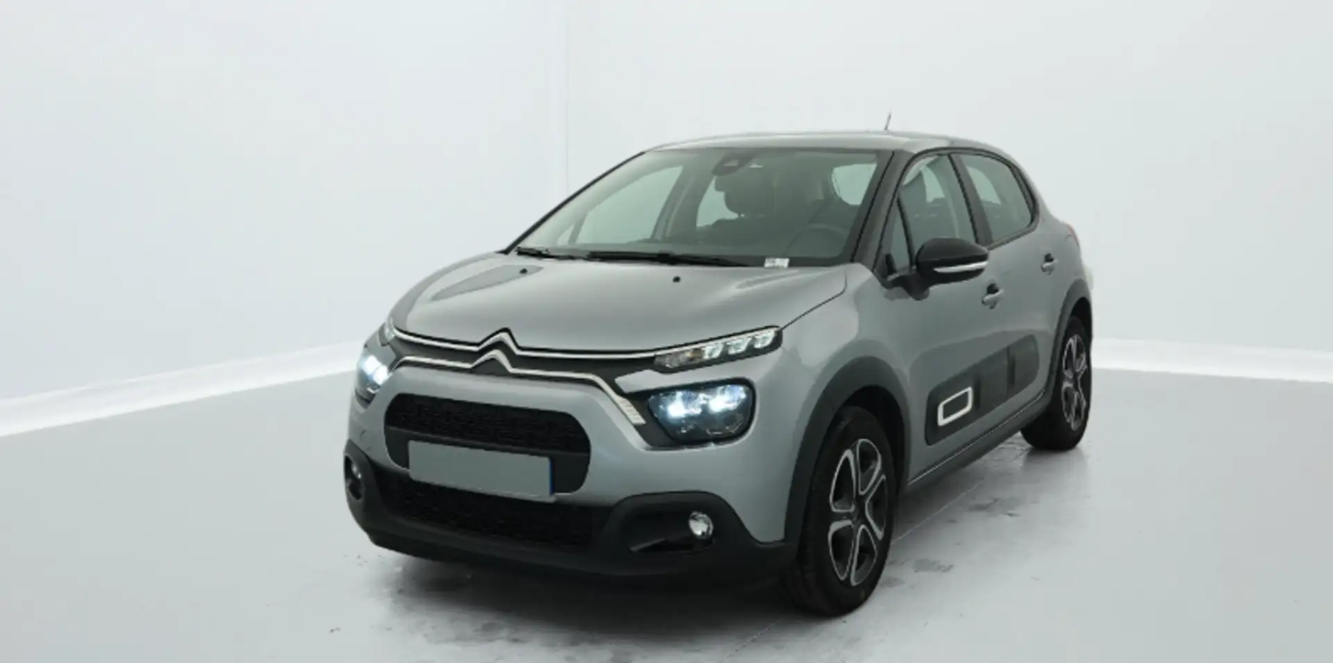 Citroen C3 PureTech 110 S&S Plus in PROMO - 2
