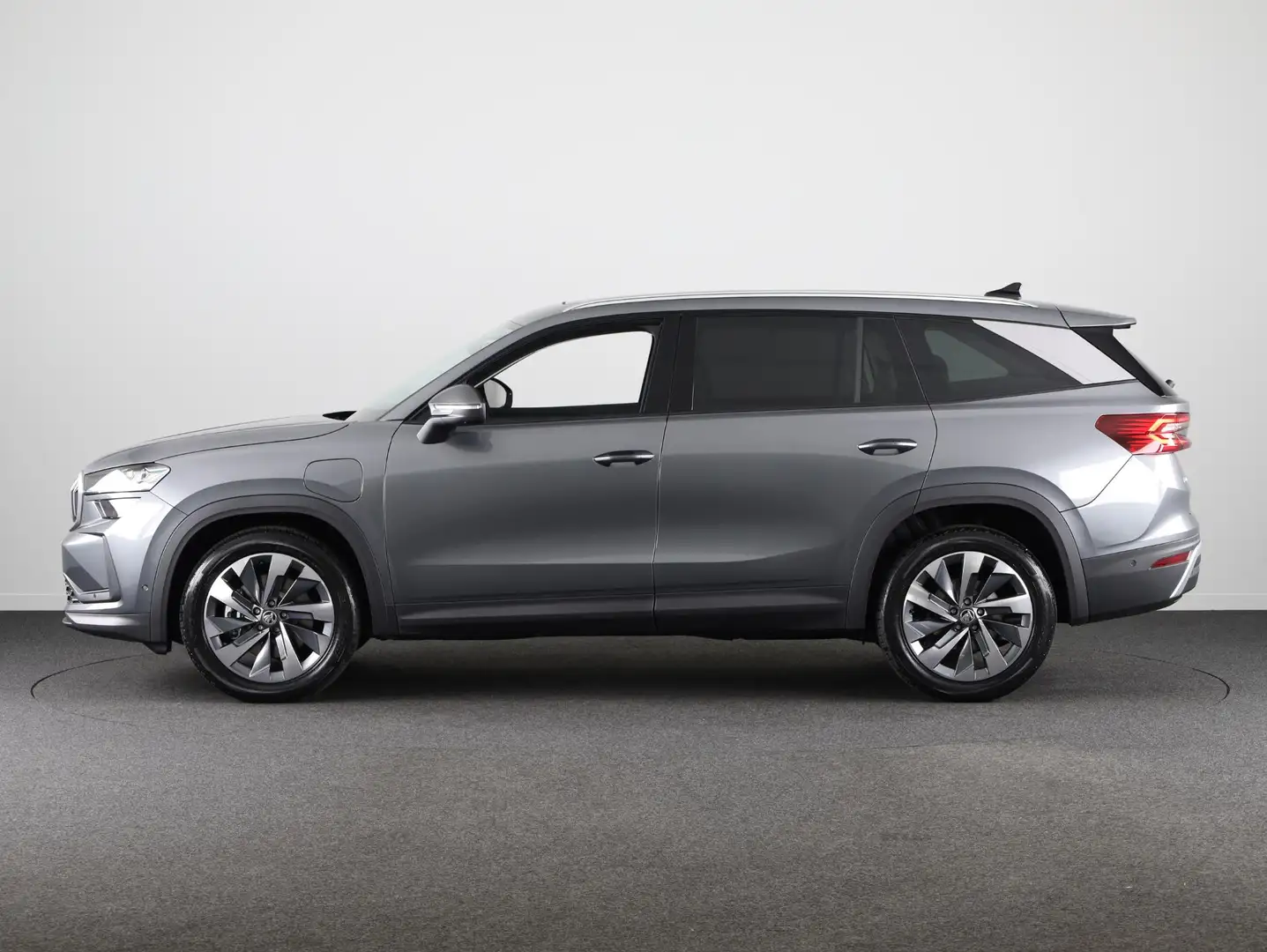 Skoda Kodiaq Business Edition 1.5 TSI PHEV 204pk | Panoramadak Gri - 2