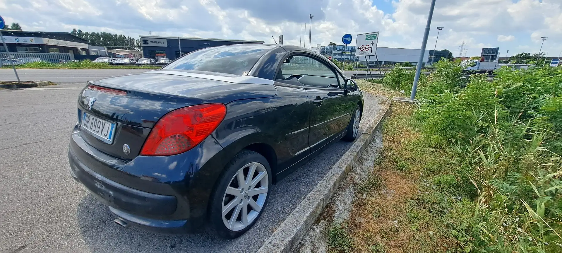 Peugeot 207 CC 1.6 hdi 8v Roland Garros - 2
