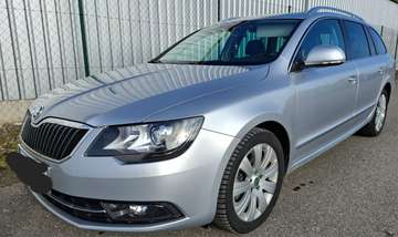 Superb Combi Elegance 2,0 TDI 4x4 Green tec DSG Ambition Business