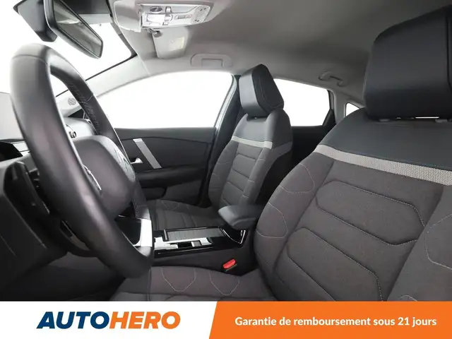 Citroen C4 view 10