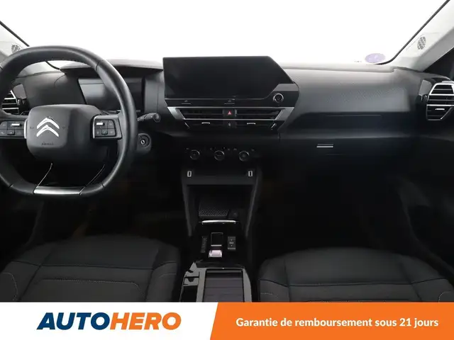 Citroen C4 view 12
