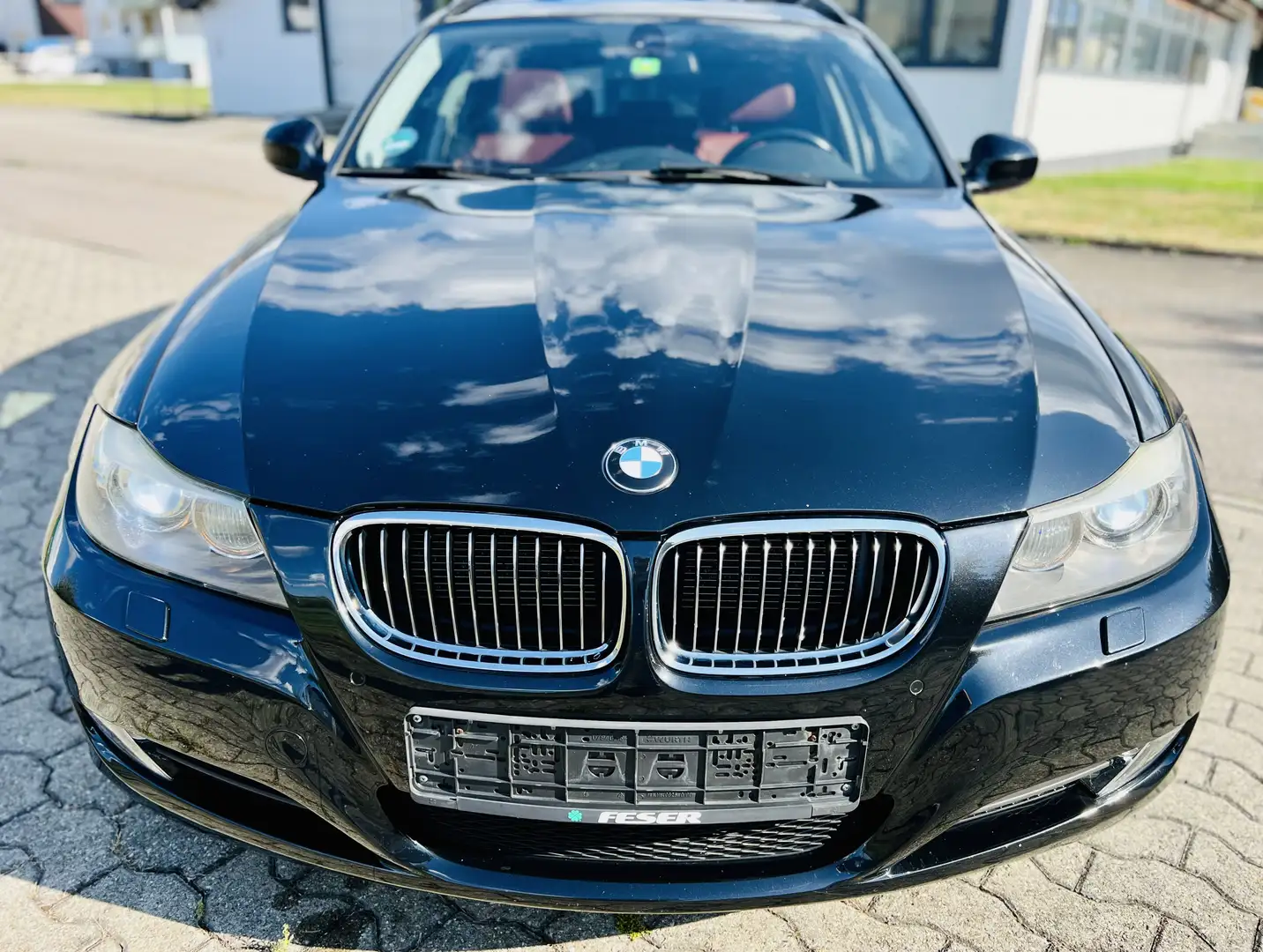 BMW 325 325i xDrive, AHK, TÜV 01/27 Чёрный - 2