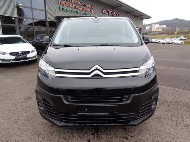 Citroen Jumpy view 2
