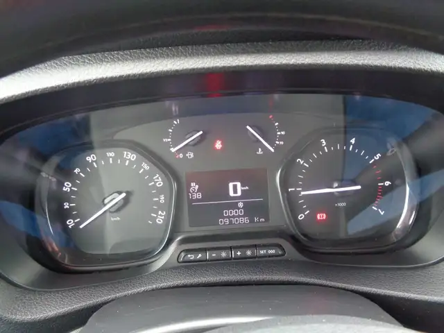 Citroen Jumpy view 12