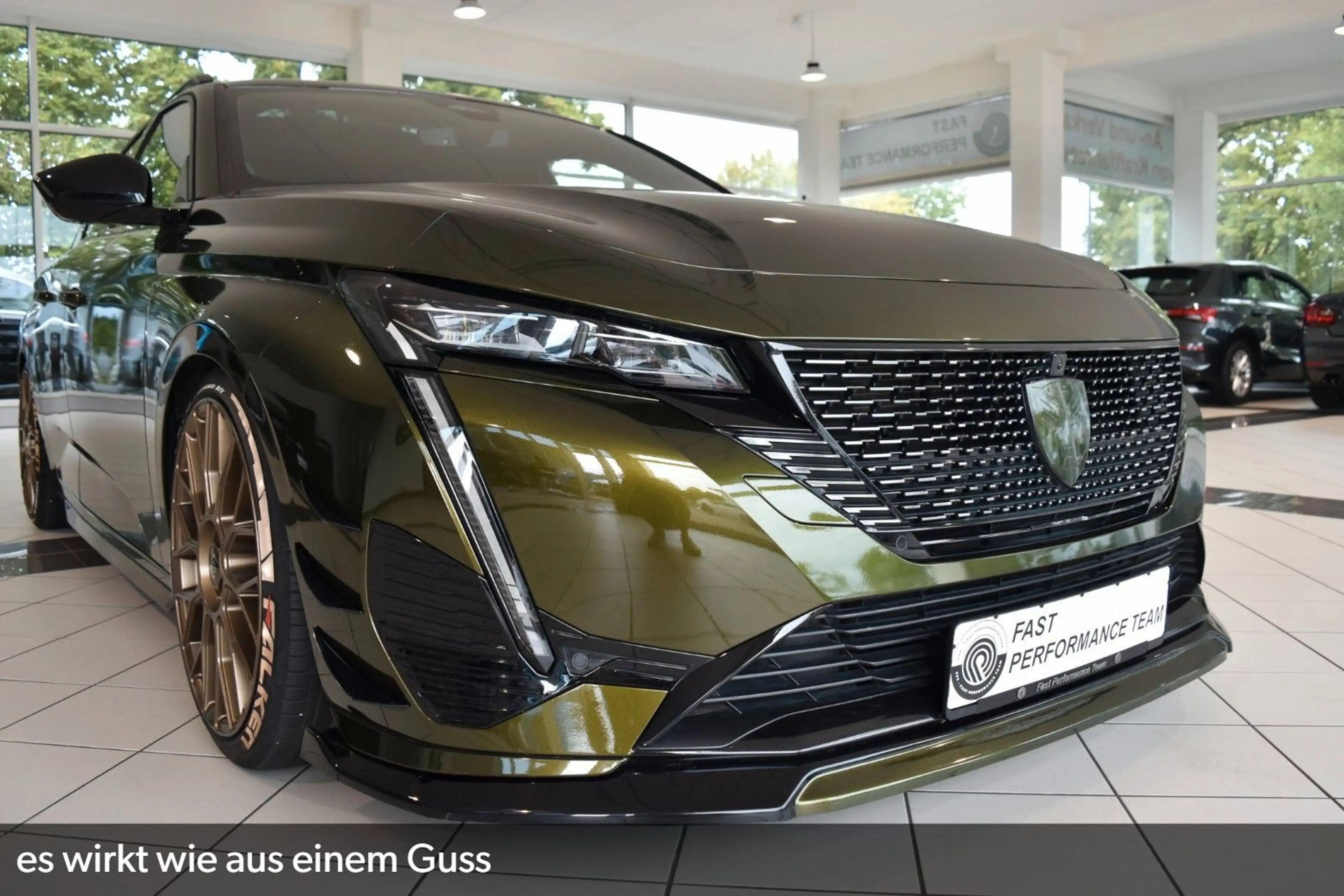 Peugeot 308 SW Hybrid 225 GT Pack~Einzelstück~Massage — photo 10