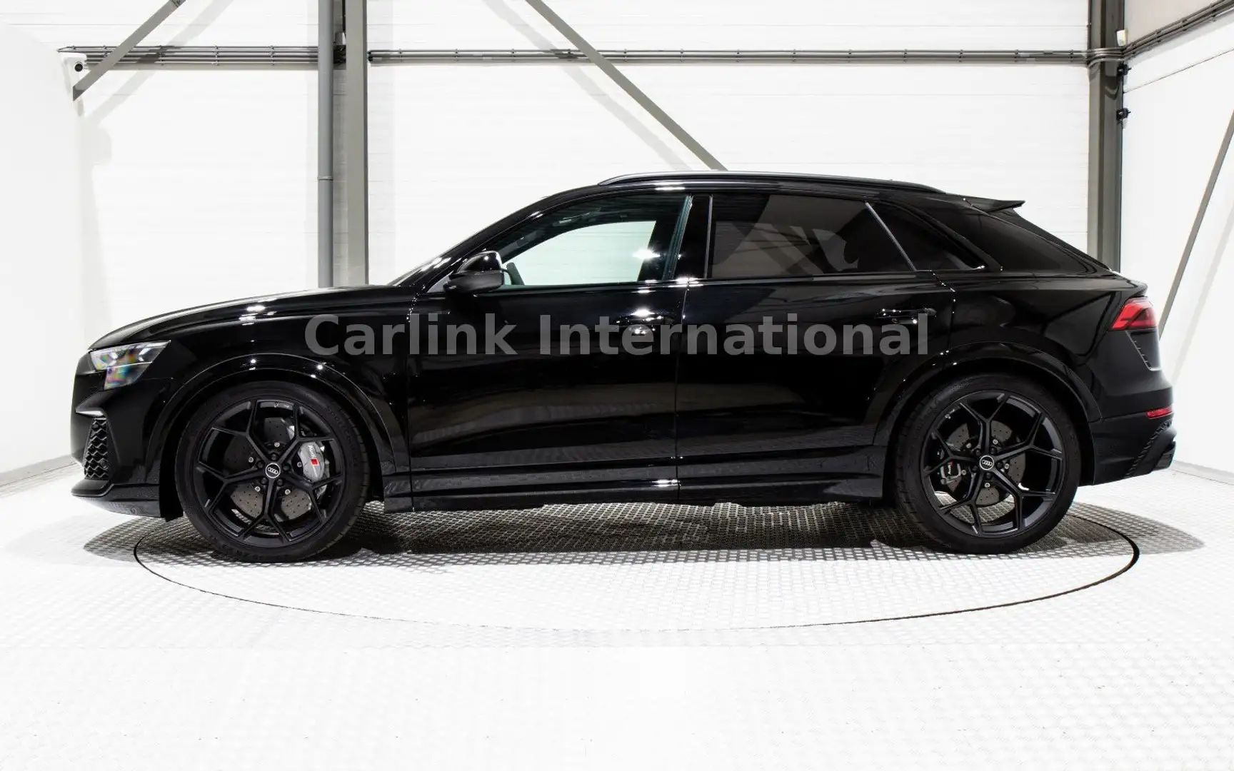 Audi RS Q8 PERFORMANCE-KERAMIK-AHK-SITZBELUFT.OLED Schwarz - 2