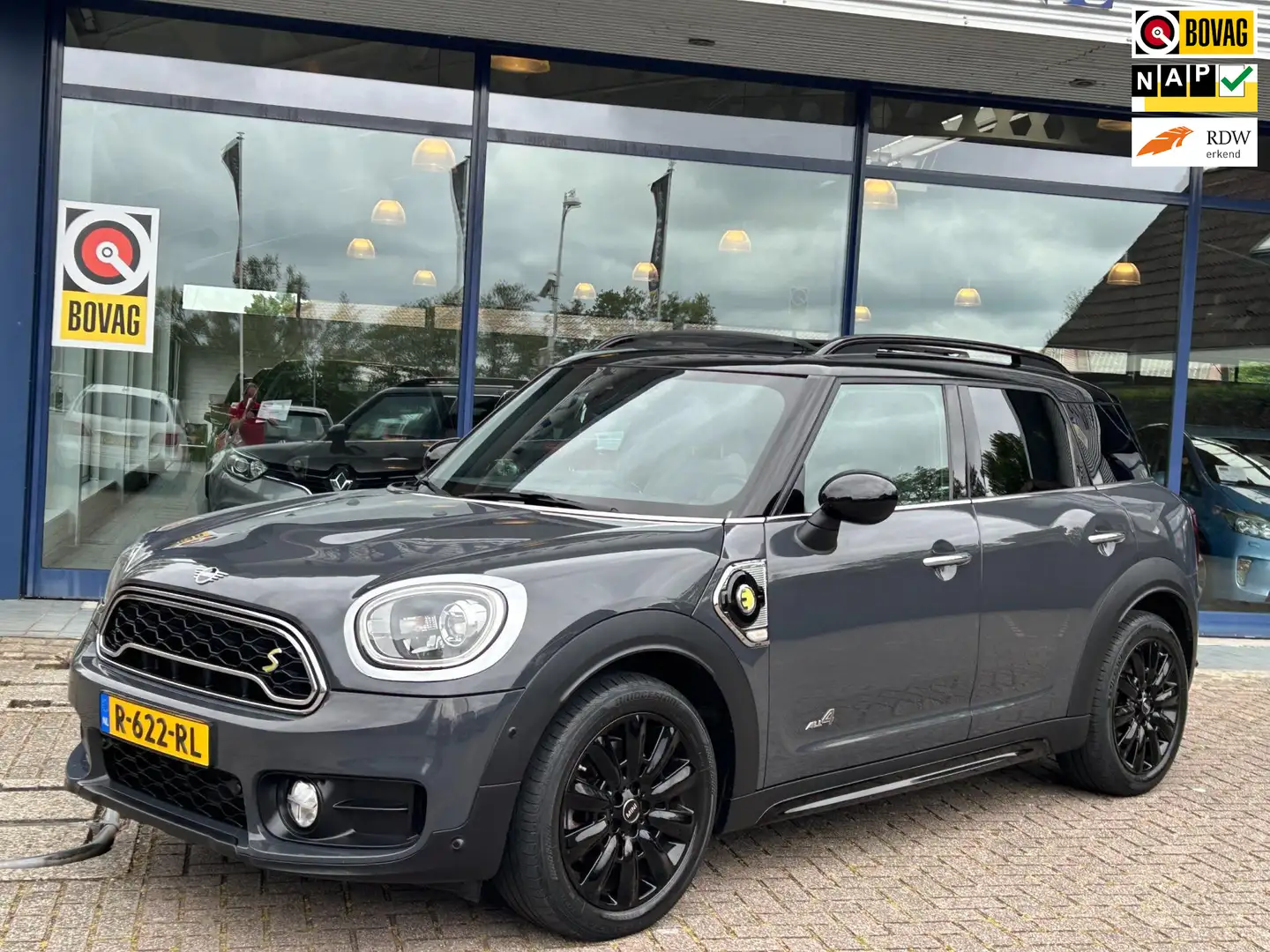 MINI Cooper SE Countryman Mini 2.0 ALL4 Chili Aut. Schuif/Pano Head-Up Navi Gris - 1