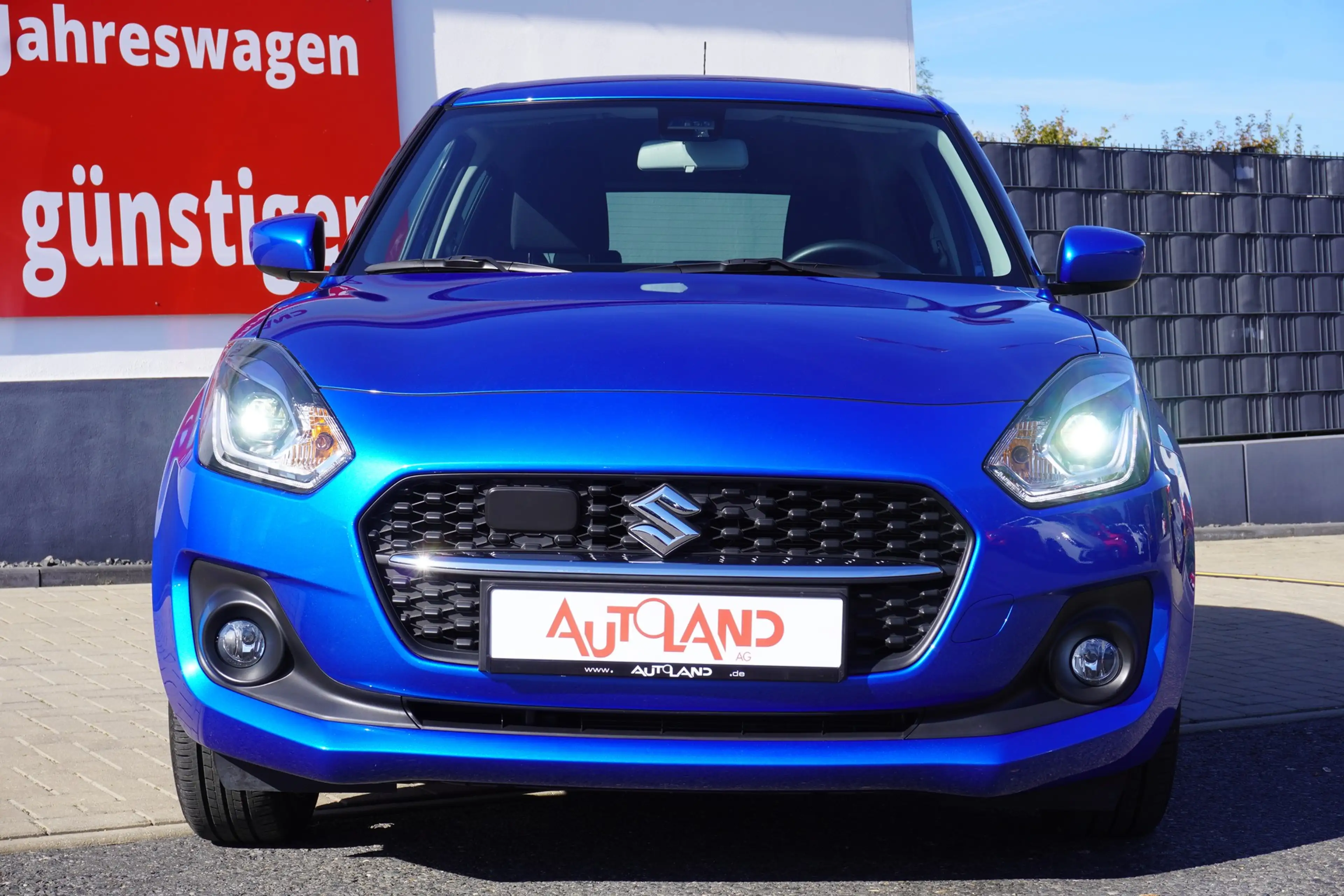 Suzuki Swift 1.2 4x4 M-Hybrid Comfort Navi DAB AHK ACC — photo 8
