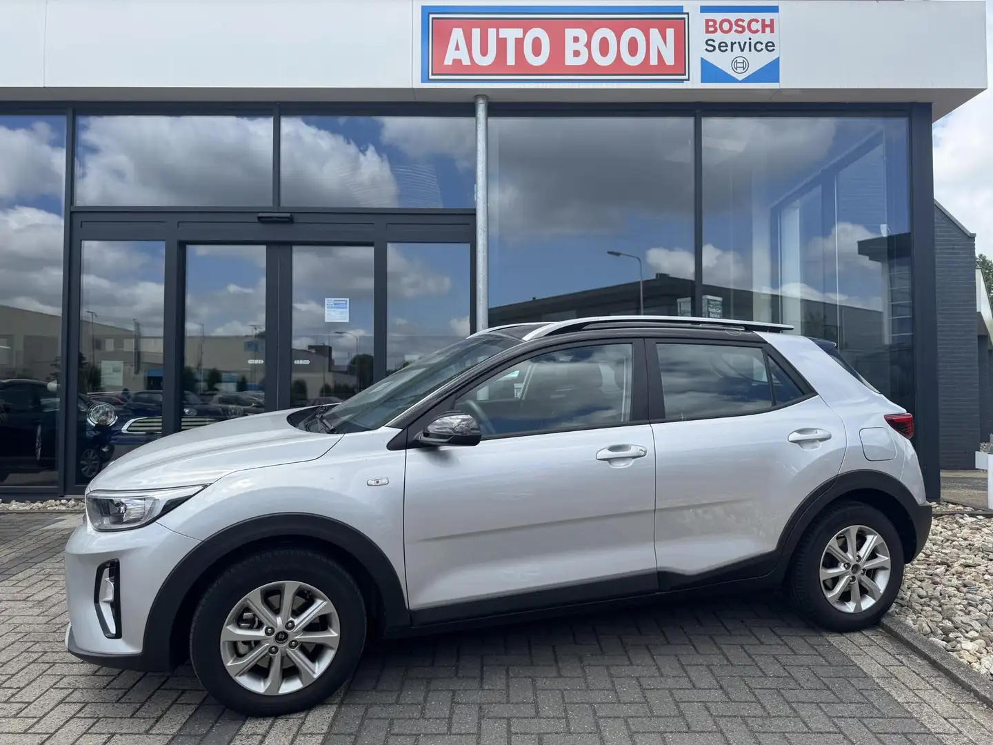 Kia Stonic 1.0T-GDi 101PK MHEV HYBRID : APPC.PLAY /CLIMA/P-CA Gris - 1