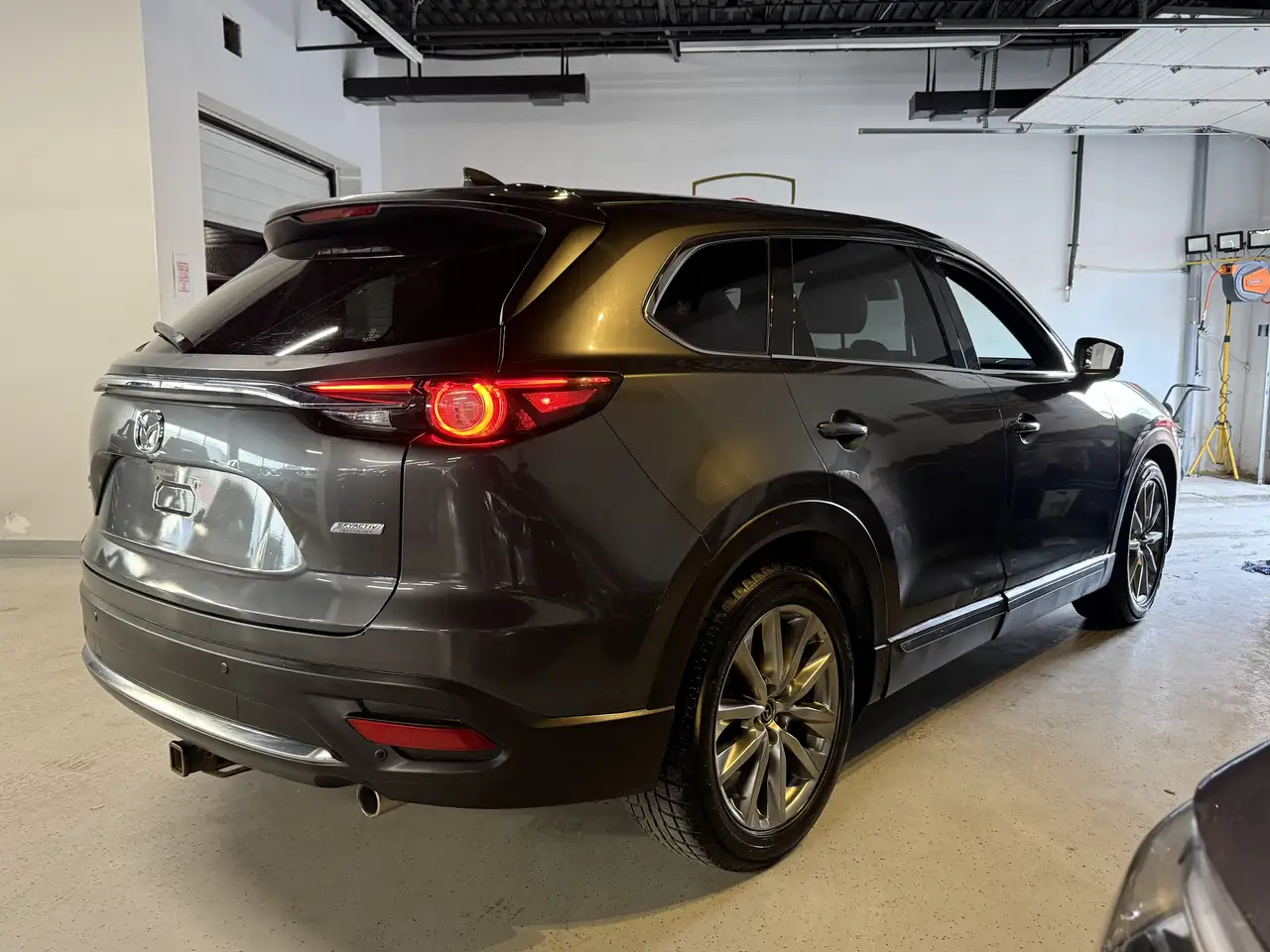 Mazda CX-9 снимка Mazda CX-9