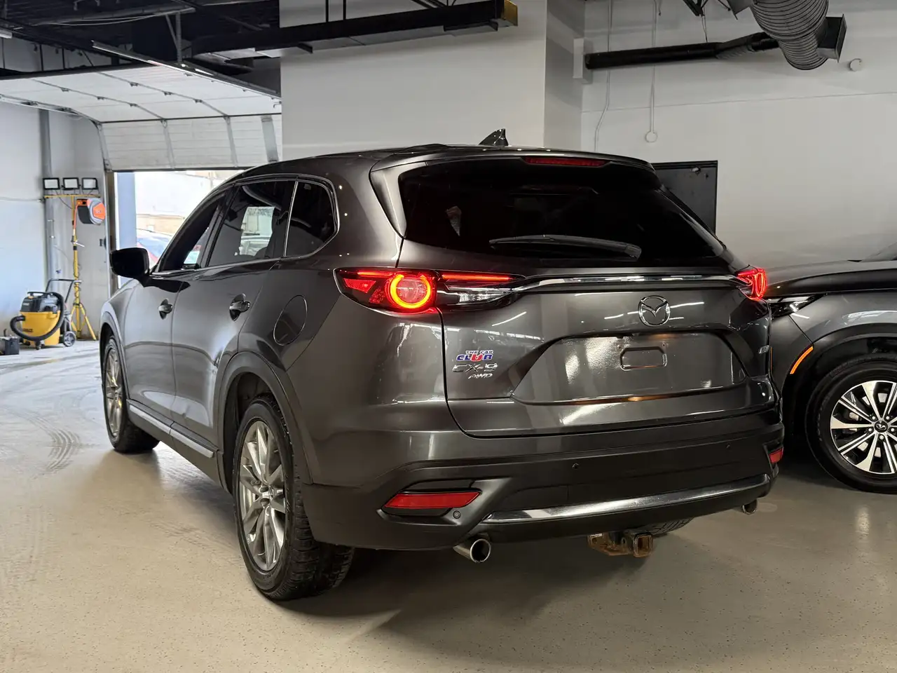 Mazda CX-9 снимка Mazda CX-9