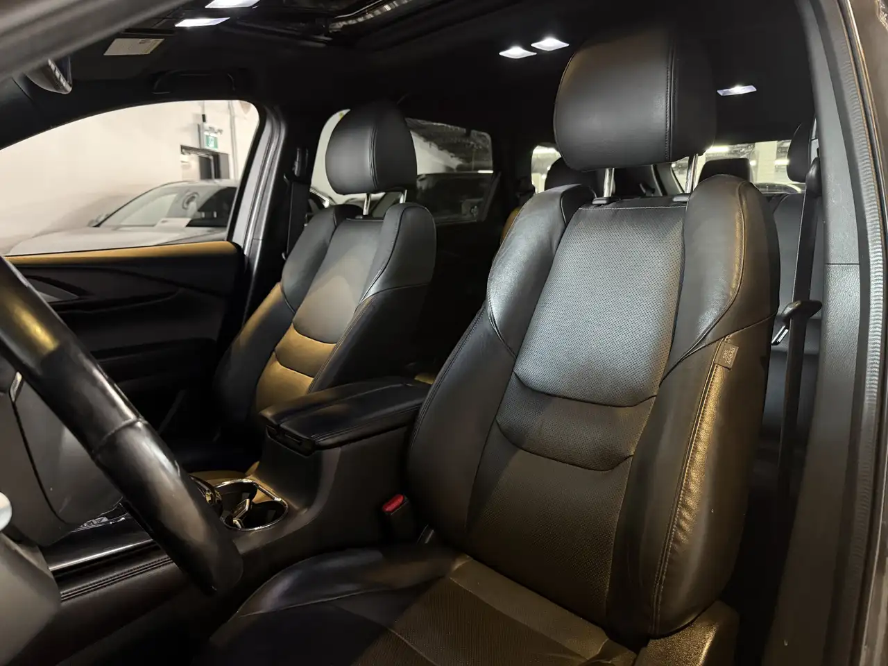 Mazda CX-9 снимка Mazda CX-9