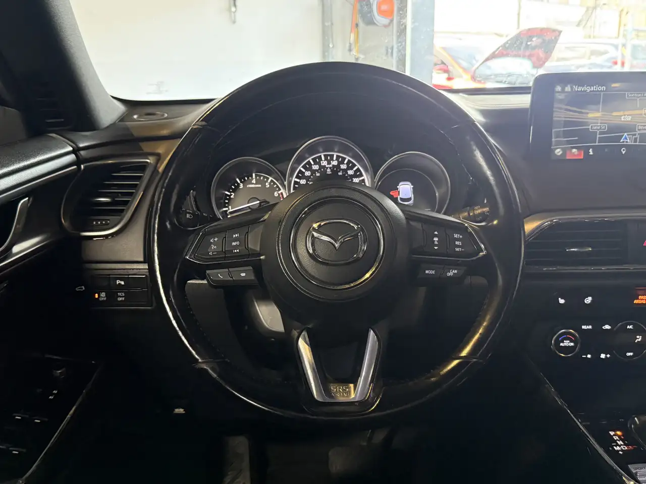 Mazda CX-9 снимка Mazda CX-9