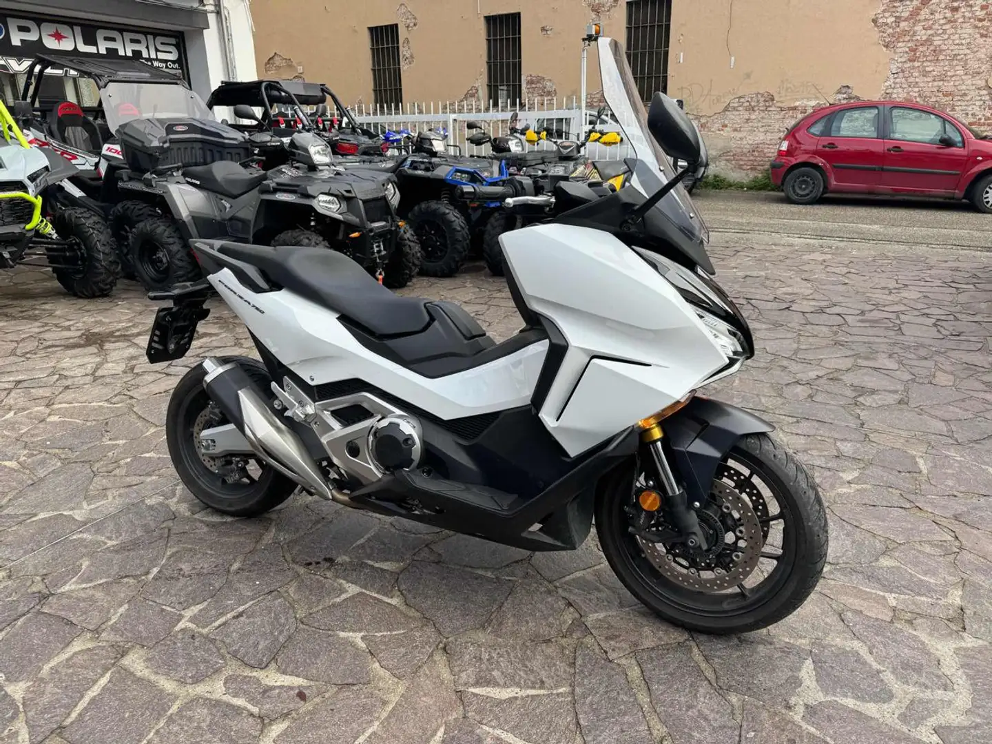 Honda Forza 750 dct Fehér - 2
