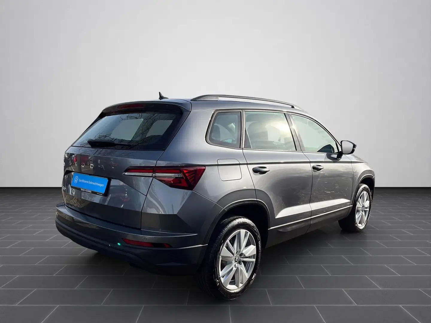 Skoda Karoq 1.5 TSI DSG Selection LED+Kamera+Navi+GRA+ Grau - 2