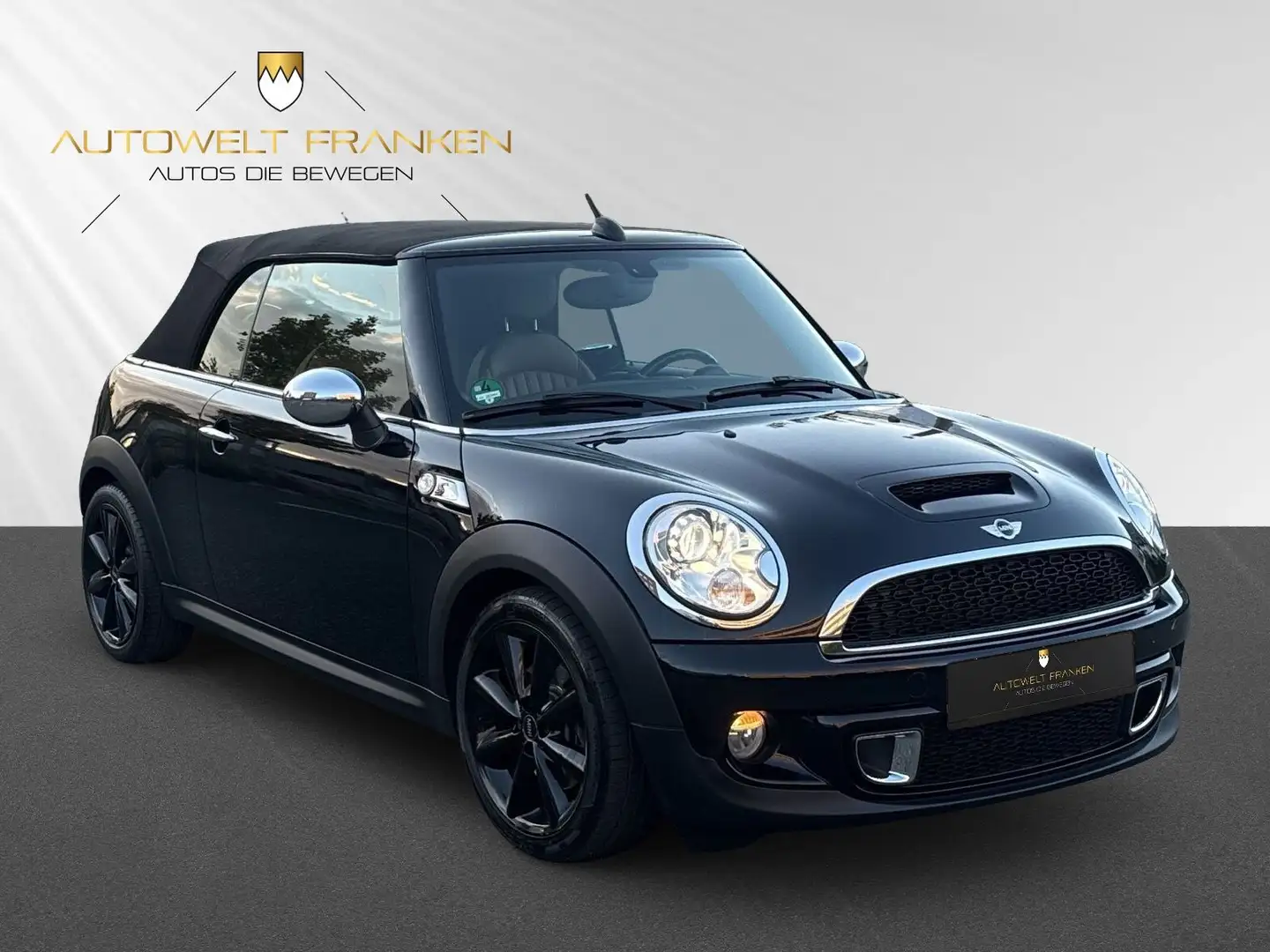 MINI Cooper S Cabrio *XENON*NAVI*HARMAN*PDC*TEMPO*SHZ Schwarz - 1