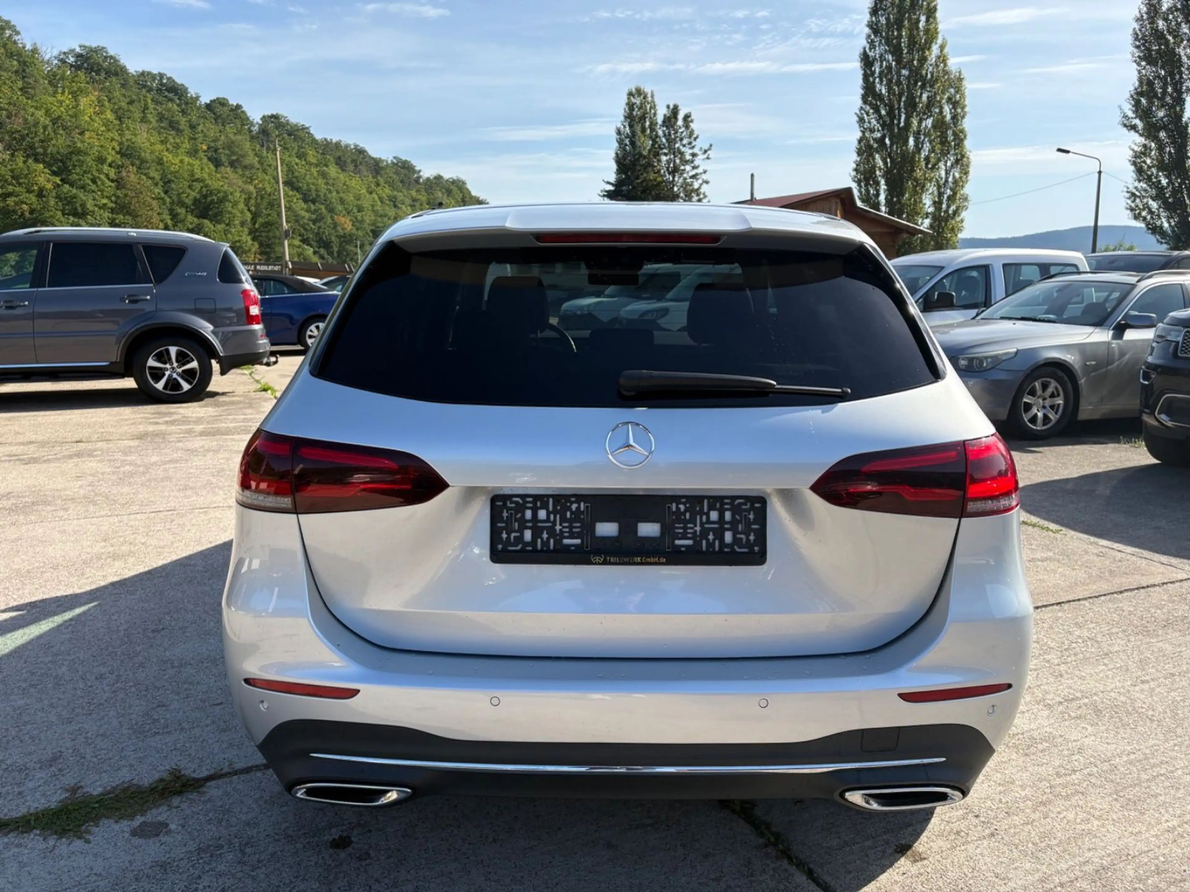 Mercedes-Benz B 220 d Automatik LED Navi Leder Kamera DAB — photo 6