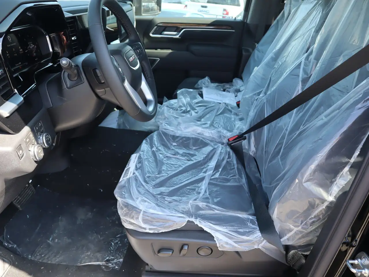 GMC Sierra 3500HD снимка GMC Sierra 3500HD
