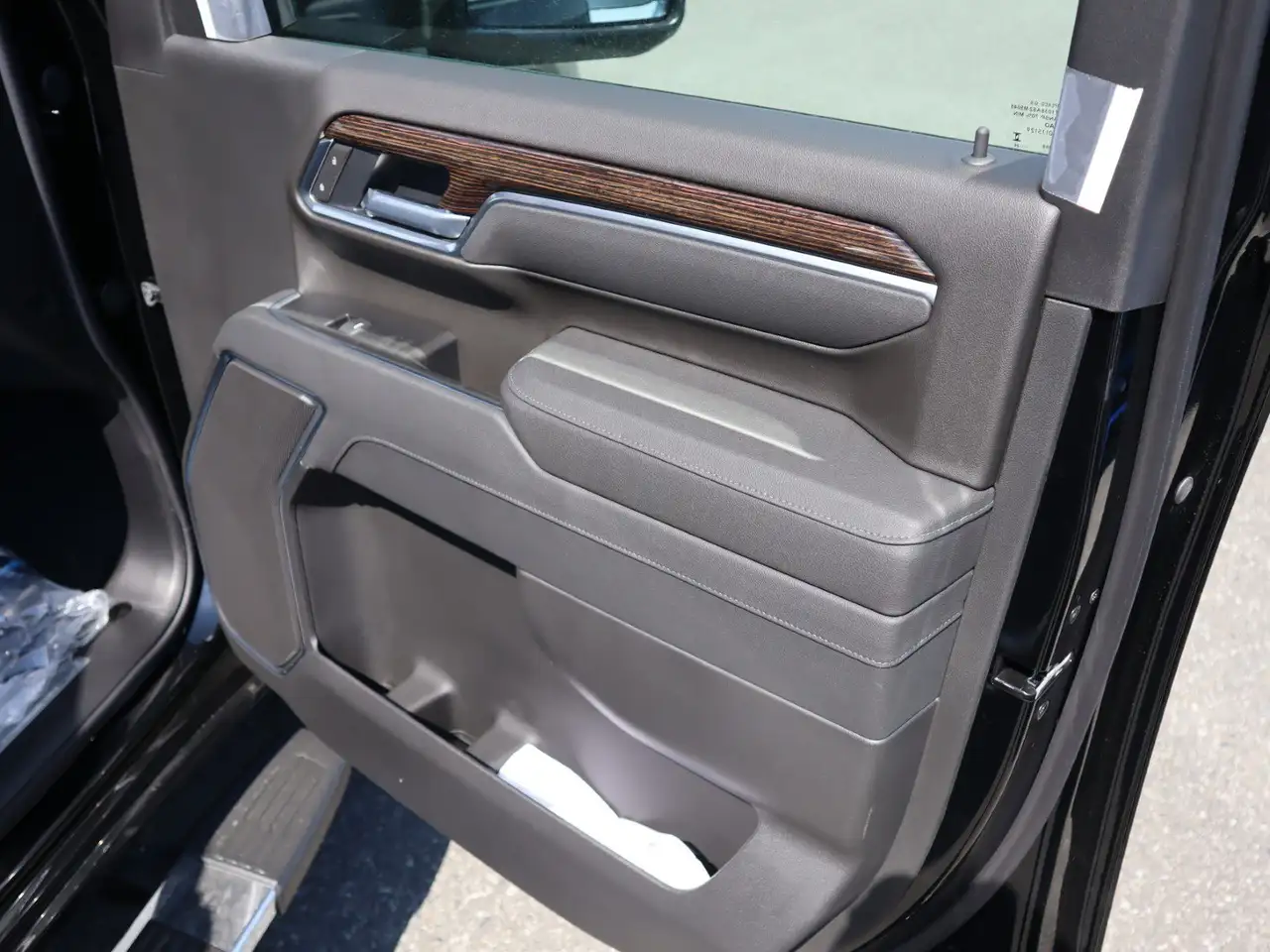 GMC Sierra 3500HD снимка GMC Sierra 3500HD