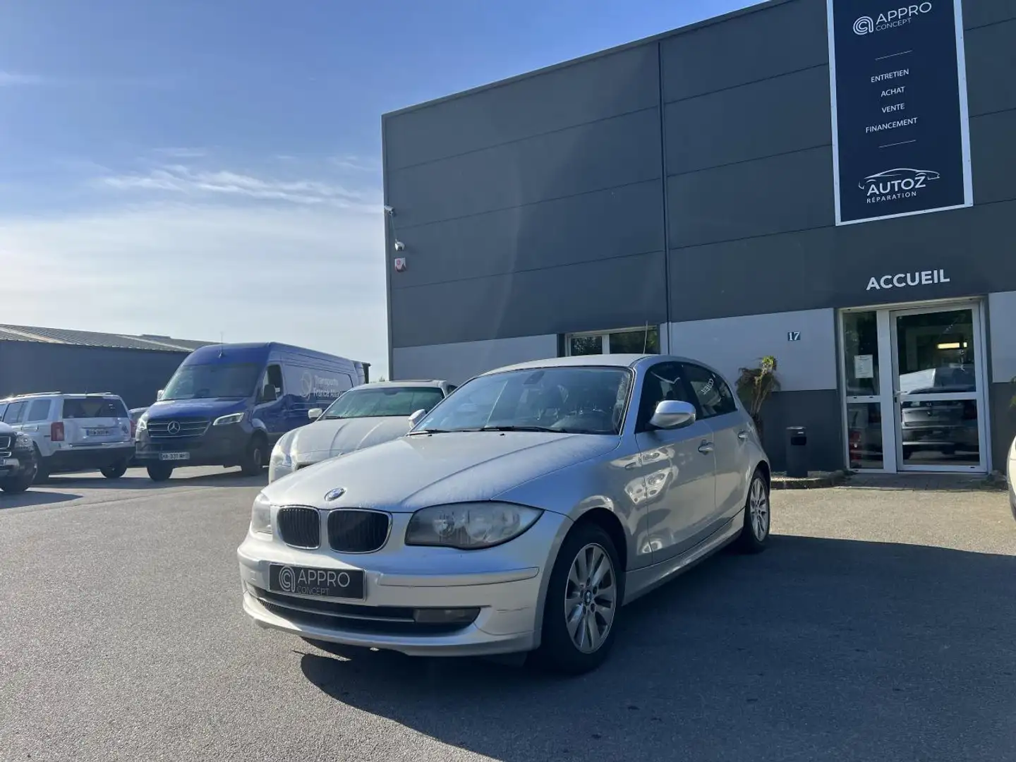 BMW 118 118d  BERLINE E87 LCI Confort PHASE 2 Gris - 1