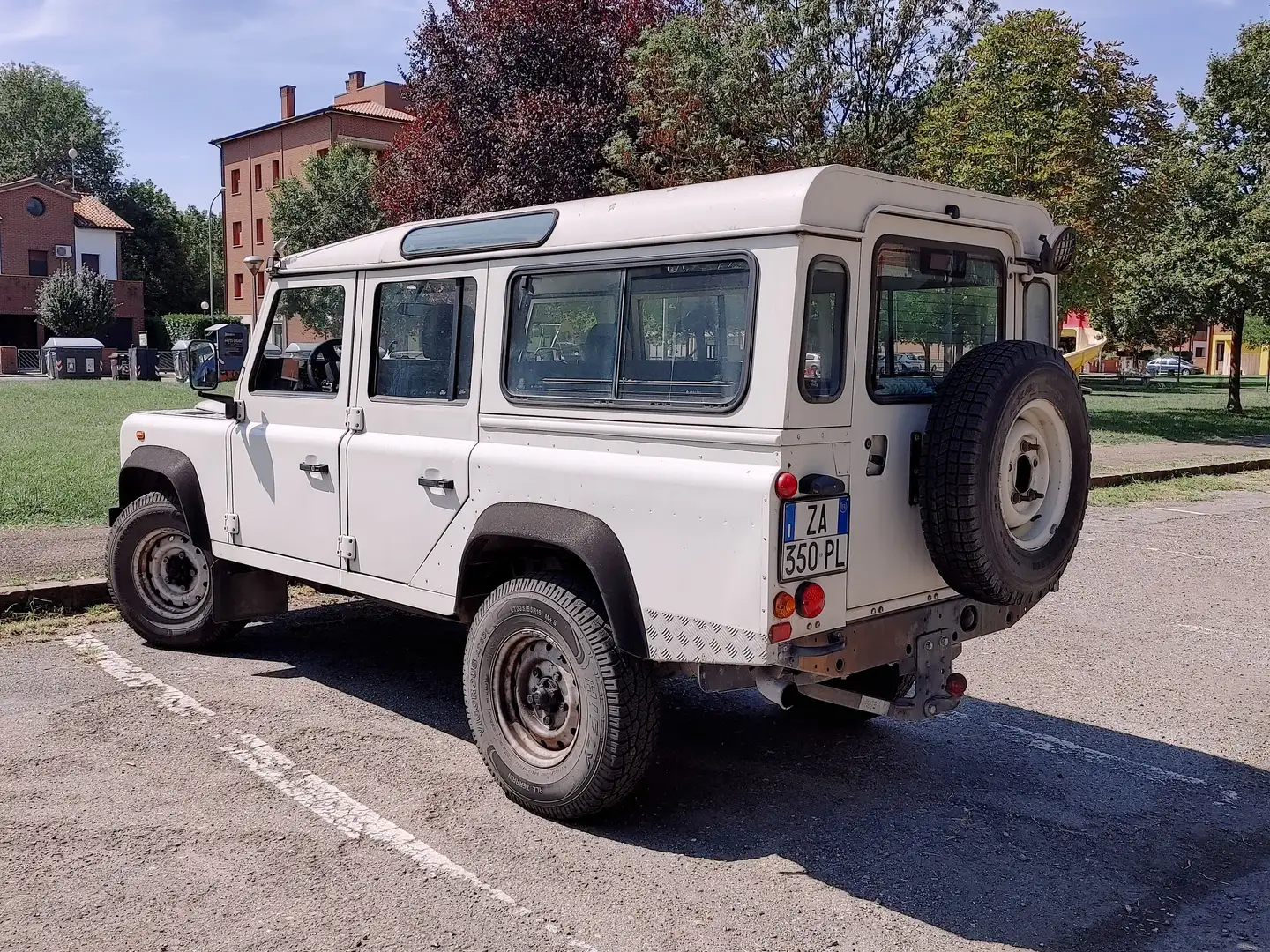 Land Rover Defender Defender SW 110 2.5 td5 Bianco - 2