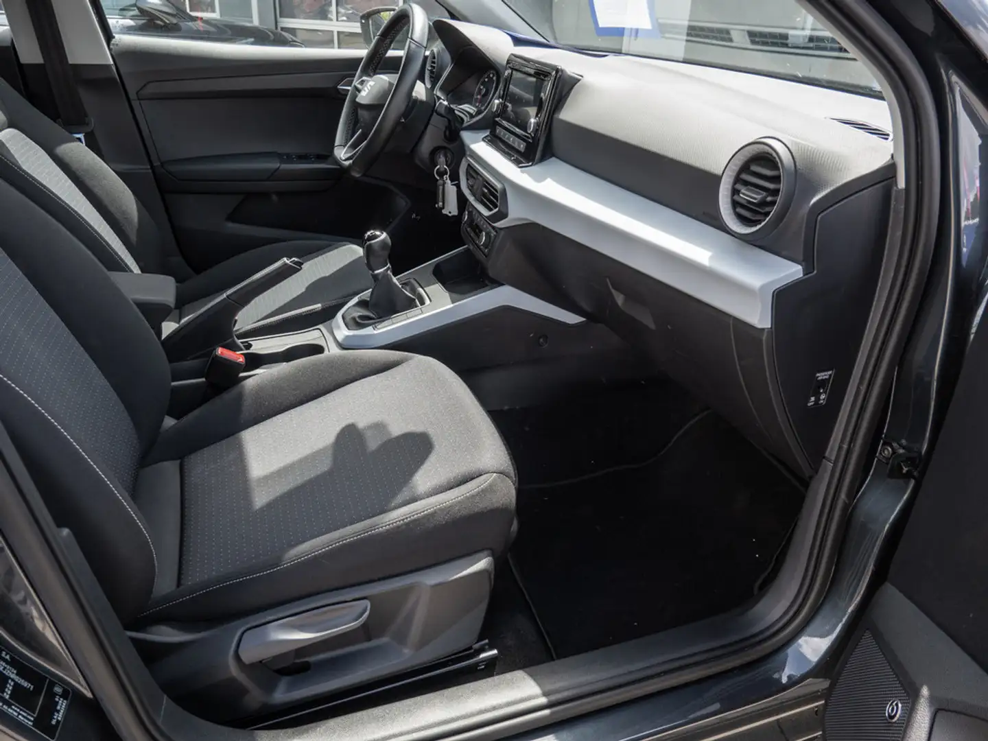 SEAT Arona 1.0 TSI Style Beats KLIMA PDC SHZ LED Grijs - 2