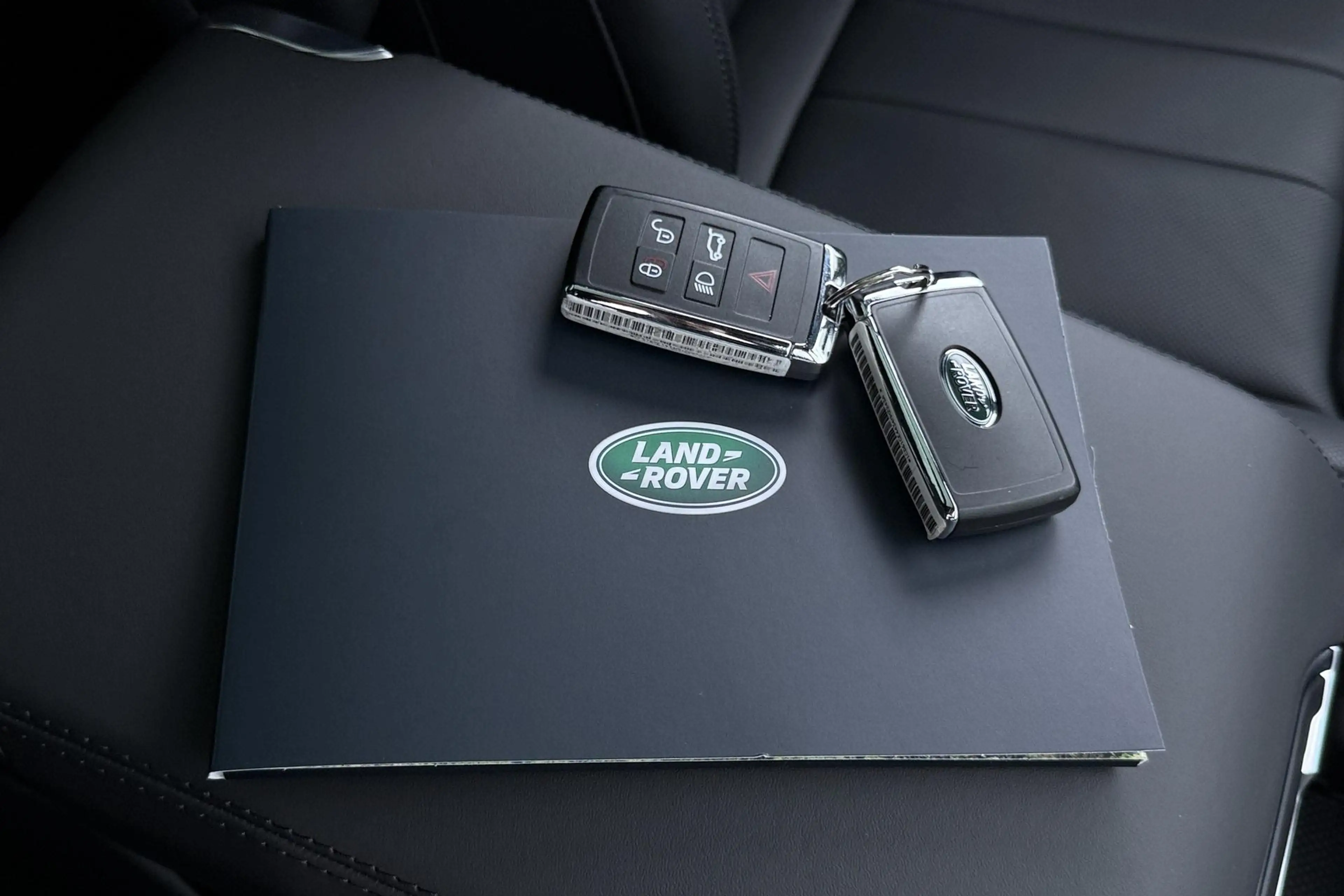 Land Rover Range Rover 3.0 P550e Autobiography | Meridian Signature | Cle — photo 18