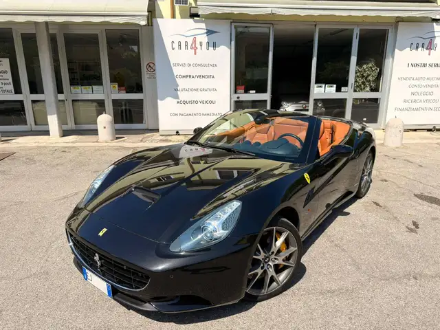 Ferrari California California 4.3 dct , Service Ferrari , PPF , Consegnata tagliandata Ferrari!