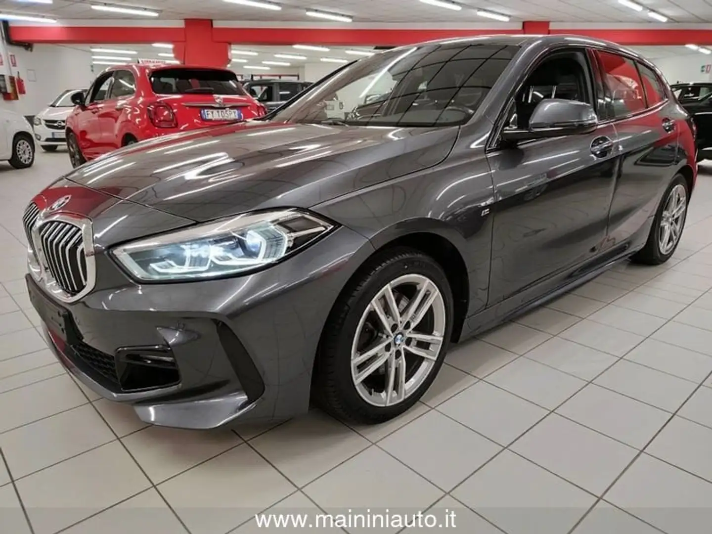 BMW 118 118i 5p. M Sport "SUPER PROMO" Grau - 1