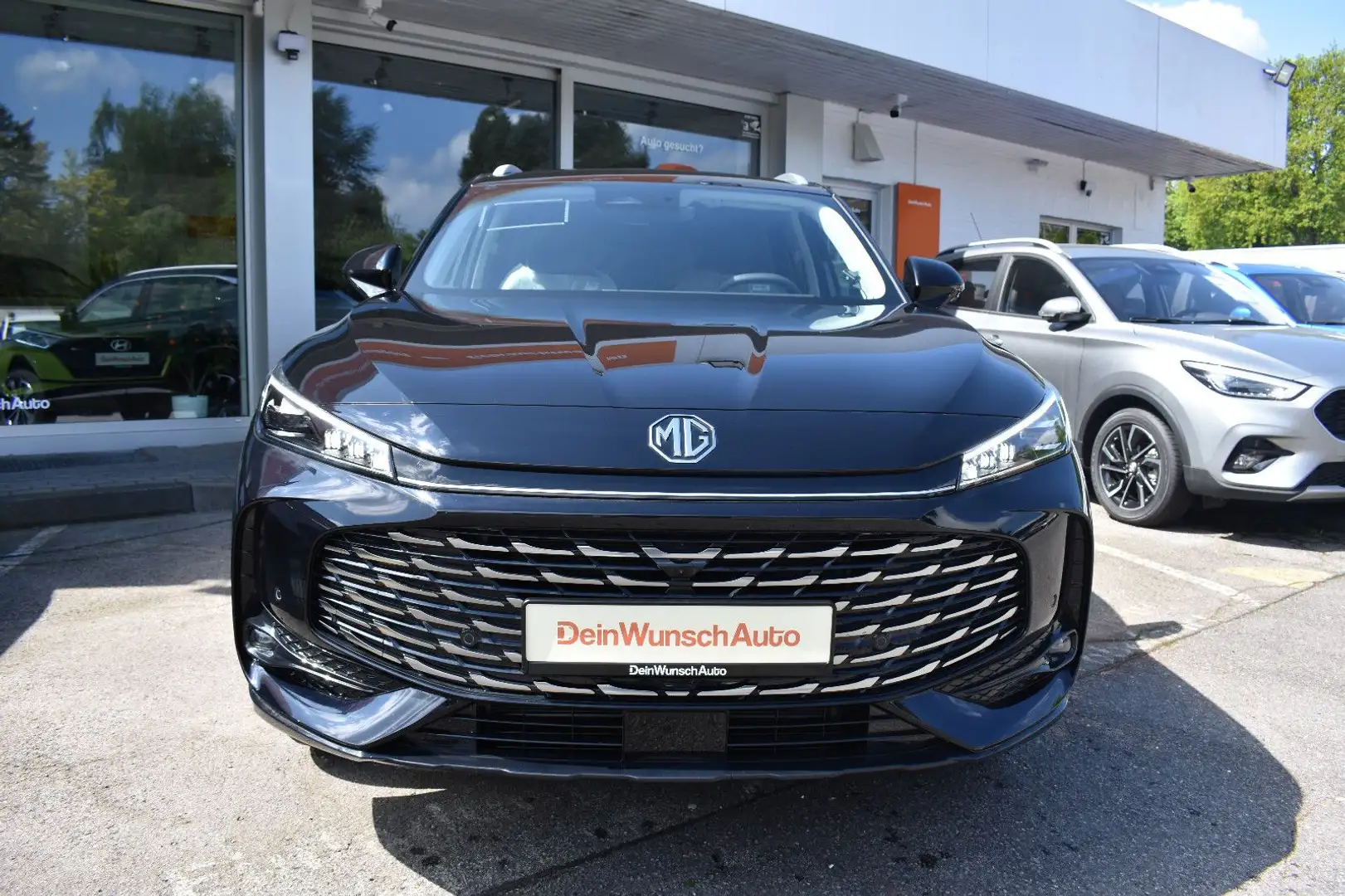MG HS 1.5 T GDI 170PS AT Luxury M25 LED ACC SOFORT Zwart - 2