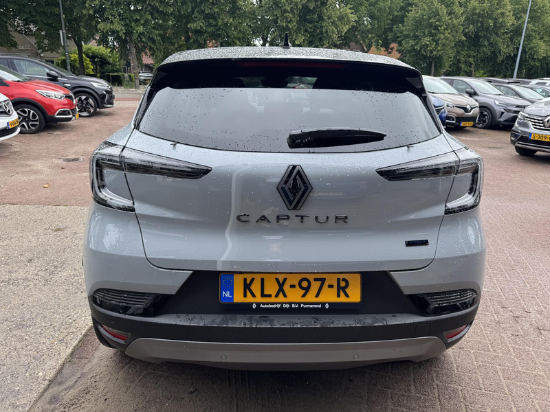 Renault Captur 1.8 E-Tech 160 esprit Alpine+Pack Privilege&L/S!! — photo 6
