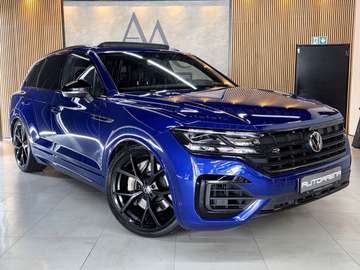 R 4M eHybrid*PANO*HuD*MATRIX-LED*AHK*