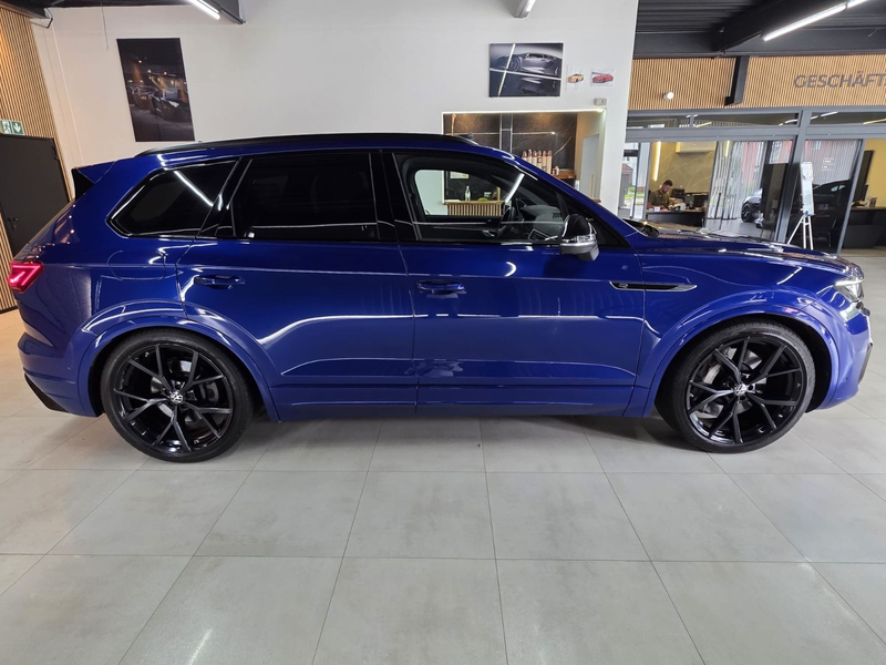 Volkswagen Touareg R 4M eHybrid*PANO*HuD*MATRIX-LED*AHK* — photo 6
