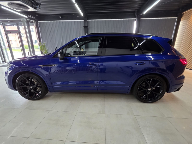 Volkswagen Touareg R 4M eHybrid*PANO*HuD*MATRIX-LED*AHK* — photo 7